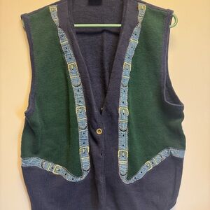 Koret Green and Blue Sweater vest
Vintage‎ sweater vest.